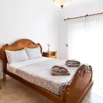 Magdalena Holiday home Albufeira